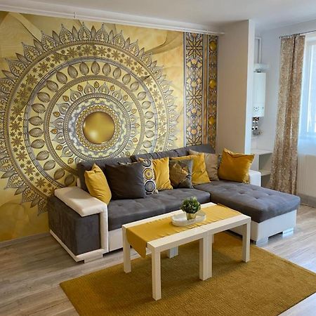 Harmony Apartment シナヤ エクステリア 写真